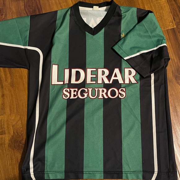 Striped green and black soccer jersey - see photos for measurements - Picture 2 of 4